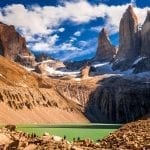 Blick auf den Gebirgszug Torres del Paine in Chile